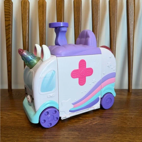 Kindi Kids Hospital Corner - Unicorn Ambulance MOOSE Kids Toy Car - Picture 3 of 3
